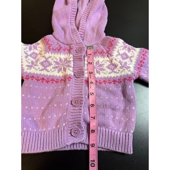 Oshkosh Size 9 month Infant Baby  Purple Button Up Knit Snowflake Sweater W/Hood - Picture 4 of 6